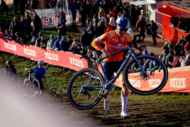 Sil de Brauwere during the UCI Cyclo-cross World Cup 2025 men u23 in DENDERMONDE, Belgium on 28 december 2025, (photo by Marcel van Dorst EYE4images DeFodi Images) -