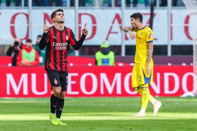 Christian Pulisic of AC Milan celebrates after scoring a goal during Serie A 2025 26 football match between AC Milan and Hellas Verona FC at San Siro Stadium in Milan  Copyright: xFabrizioxCarabelli IPAxSportx xipa-agency.netx xx IPA_69512648 IPA_Agency_IPA69512648
