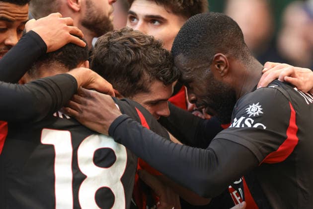 Milan, Italy, 28th December 2025. Christian Pulisic of AC Milan celebrates with team mates after scoring to give the side a 1-0 lead during the AC Milan vs Hellas Verona Serie A match at Giuseppe Meazza, Milan. Picture credit should read: Jonathan Moscrop Sportimage EDITORIAL USE ONLY. No use with unauthorised audio, video, data, fixture lists, club league logos or live services. Online in-match use limited to 120 images, no video emulation. No use in betting, games or single club league player publications. SPI_055_JM_MILAN_VERONA SPI-4369-0055