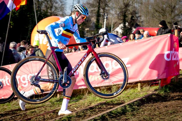 Viktor Vandenberghe during the UCI Cyclo-cross World Cup 2025 men u23 in DENDERMONDE, Belgium on 28 december 2025, (photo by Marcel van Dorst EYE4images DeFodi Images) -