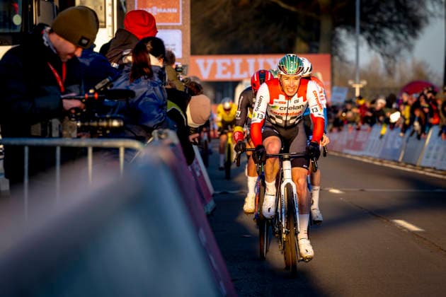 Laurens Sweeck CRELAN-CORENDON during the UCI Cyclo-cross World Cup 2025 in DENDERMONDE, Belgium on 28 december 2025, (photo by Marcel van Dorst EYE4images DeFodi Images) -