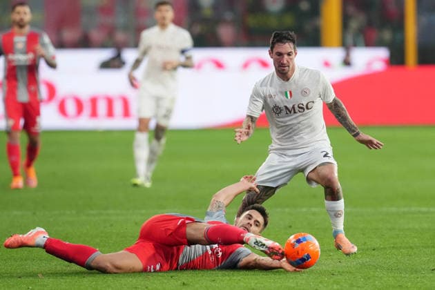CREMONA, ITALY - DECEMBER 28: Matteo Politano of SSC Napoli during the Serie A match between US Cremonese and SSC Napoli at Stadio Zini on December 28, 2025 in CREMONA, Italy Copyright: xFOTOAGENZIAx
