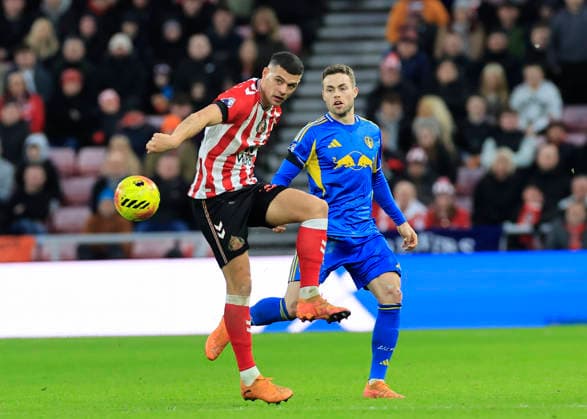 Sunderland v Leeds United Premier League GranitÊXhaka of Sunderland competes for the ball with Gabriel Gudmundsson of Leeds United during the Premier League match at the Stadium of Light, Sunderland 28 12 2025 UK Newspapers OUT Copyright: xFredxPalmerx FIL-22706-0208