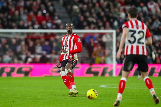 Sunderland v Leeds United, Premier League Nordi Mukiele Of Sunderland in action during the Sunderland v Leeds United Premier League match at the Stadium of Light, Sunderland, England on 28 December 2025 Credit: Lee Keuneke Every Second Media Editorial use only. All images are copyright Every Second Media Limited. No images may be reproduced without prior permission. All rights reserved. Premier League and Football League images are subject to licensing agreements with Football DataCo Limited. see https: www.football-dataco.com Copyright: xIMAGO EveryxSecondxMediax ESM-1727-0106 LeexKeunekex xEveryxSecondxMediax