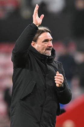 Sunderland v Leeds United - Premier League Leeds United manager Daniel Farke is present during the Premier League match between Sunderland and Leeds United at the Stadium Of Light in Sunderland, England, on December 28, 2025. Sunderland Tyne and Wear United Kingdom  Copyright: xMIxNewsx originalFilename:fletcher-sunderla251228_npgFt.jpg