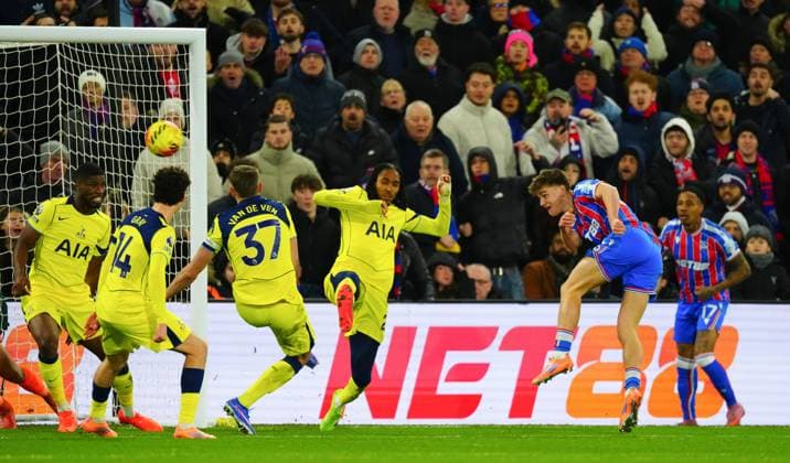 Justin Devenny of Crystal Palace shoots over Crystal Palace v Tottenham Hotspur, Premier League, Football, Selhurst Park, London, UK - 28 Dec 2025London Selhurst Park United Kingdom EDITORIAL USE ONLY No use with unauthorised audio, video, data, fixture lists, club league logos or live services. Online in-match use limited to 120 images, no video emulation. No use in betting, games or single club league player publications. Copyright: xJavierxGarcia Shutterstockx 16213167ah