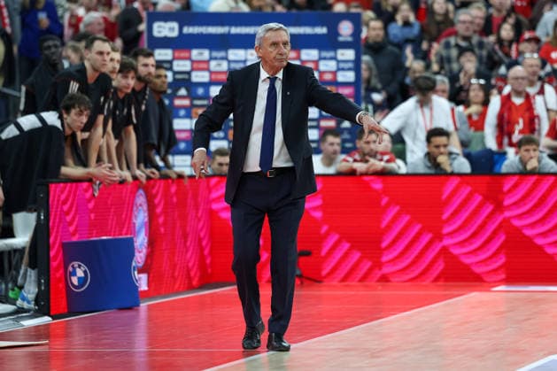 Svetislav Pesic (FC Bayern Basketball, Chef-Trainer), GER, FC Bayern Basketball vs. Vet Concept Gladiators Trier, Basketball, easycredit Basketball Bundesliga, 11. Spieltag, Saison 2025 2026, 28.12.2025, GER, FC Bayern Basketball vs. Vet Concept Gladiators Trier, Basketball, easycredit Basketball Bundesliga, 11. Spieltag, Saison 2025 2026, 28.12.2025 Muenchen Copyright: xEibner-Pressefoto JennixMaulx EP_JML