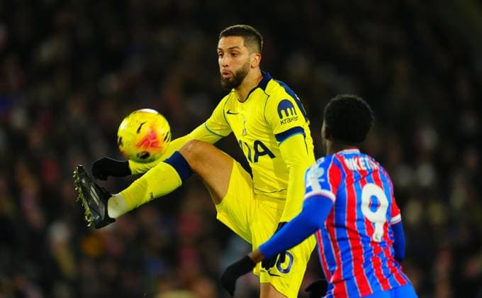 Rodrigo Bentancur of Tottenham Hotspur Crystal Palace v Tottenham Hotspur, Premier League, Football, Selhurst Park, London, UK - 28 Dec 2025London Selhurst Park United Kingdom EDITORIAL USE ONLY No use with unauthorised audio, video, data, fixture lists, club league logos or live services. Online in-match use limited to 120 images, no video emulation. No use in betting, games or single club league player publications. Copyright: xJavierxGarcia Shutterstockx 16213167am
