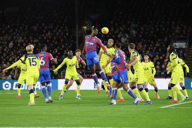 28th December 2025; Selhurst Park, Selhurst, London, England; Premier League Football, Crystal Palace versus Tottenham Hotspur; Jean-Philippe Mateta of Crystal Palace misses a header on goal  IanxStephen