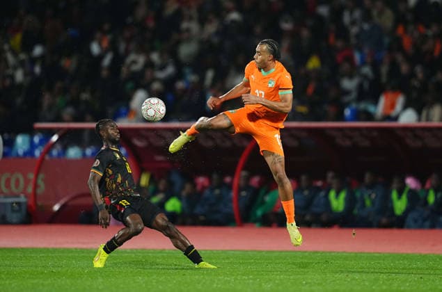 Jean Emile Junior Onana Onana (Cameroon) and GuÃ la Maho Lewis Doue (CÃ te d Ivoire) battle for the ball during the Africa Cup Of Nations match between Ivory Coast and Cameroon at Marrakesh Stadium on December 28, 2025 in Marrakech, Morocco. (Photo by Thor Wegner DeFodi Images) - *** Jean Emile Junior Onana Onana Cameroon and GuÃ la Maho Lewis Doue CÃ te d Ivoire battle for the ball during the Africa Cup Of Nations match between Ivory Coast and Cameroon at Marrakesh Stadium on December 28, 2025 in Marrakech, Morocco Photo by Thor Wegner DeFodi Images