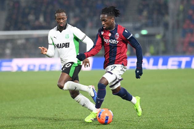 CALCIO - Serie A - Bologna FC vs US Sassuolo Rowe Jonathan (Bologna Fc) in action during Bologna FC vs US Sassuolo, Italian soccer Serie A match in Bologna, Italy, December 28 2025 Bologna Italy  Copyright: xIPAxSport ABACAx