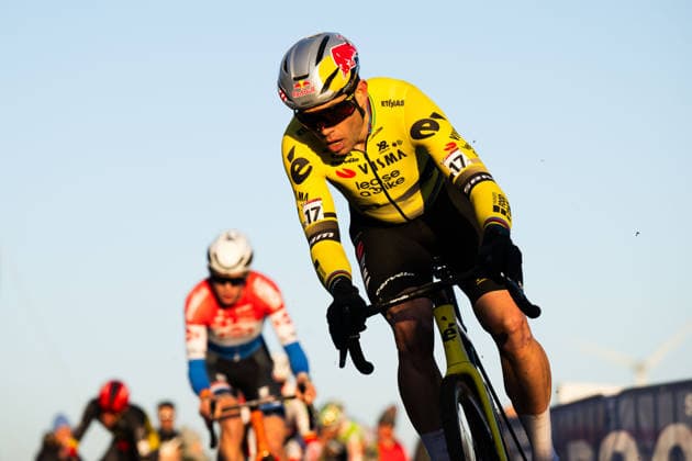 Cyclo-cross, UCI World Cup Dendermonde - Men Elite, 28.12.2025 VAN AERT Wout (BEL) Dendermonde Belgien Copyright: xMarcelxHilgerx