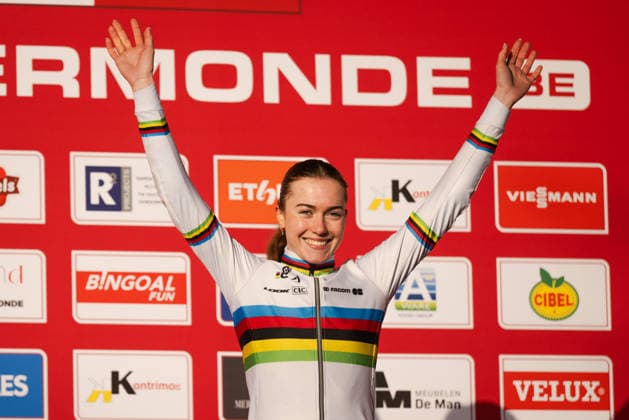 Cyclo-cross, UCI World Cup Dendermonde - Juniorinnen, 28.12.2025 REVOL Lise (FRA) Dendermonde Belgien Copyright: xMarcelxHilgerx