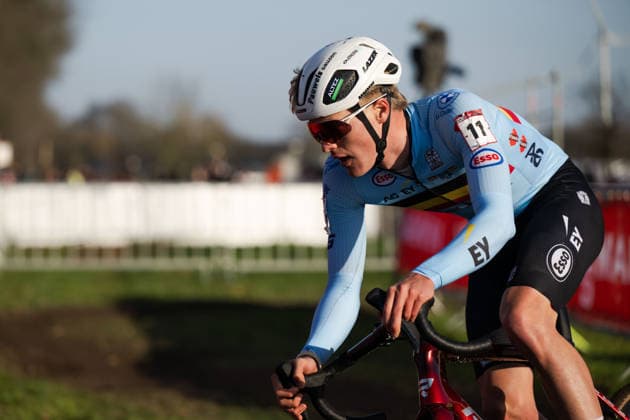 Cyclo-cross, UCI World Cup Dendermonde - U23 Männer, 28.12.2025 DE BRUYCKERE Kay (BEL) Dendermonde Belgien Copyright: xMarcelxHilgerx
