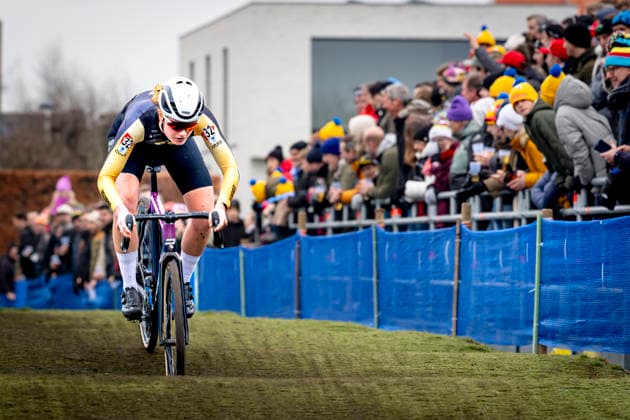 Jamie de Beer - TWC HET SNELLE WIEL BESTRONICS during the XÂ²O Badkamers Trofee 2025 WOMEN in LOENHOUT, Belgium on 29 december 2025, (photo by Marcel van Dorst EYE4images DeFodi Images) -