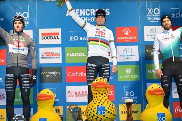 Belgian Niels Vandeputte, Dutch Mathieu Van Der Poel and Dutch Joris Nieuwenhuis pictured on the podium after the men s elite race of the Azencross, the fifth stage in the DVV Trofee (out of eight), Monday 29 December 2025, in Loenhout. DAVIDxPINTENS  x152136442x
