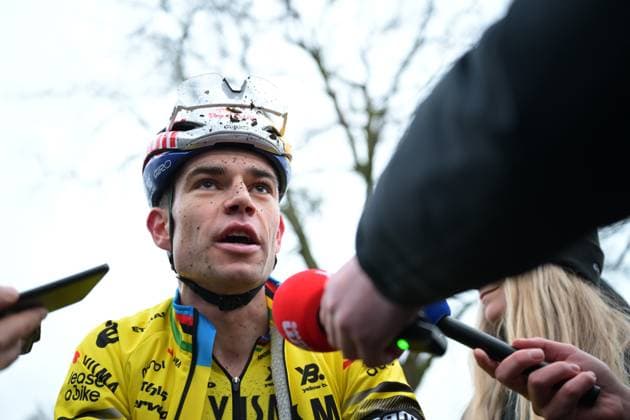Belgian Wout van Aert pictured talking to the press after the men s elite race of the Azencross, the fifth stage in the DVV Trofee (out of eight), Monday 29 December 2025, in Loenhout. DAVIDxPINTENS  x152136505x