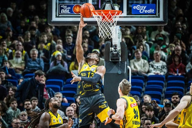Basketball Berlin 29.12.2025 Saison 2025 2026 EasyCredit BBL 1. Bundesliga Männer, Herren Alba Berlin - MHP RIESEN Ludwigsburg Yorman Polas Bartolo (Ludwigsburg, No.13)
