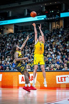Basketball Berlin 29.12.2025 Saison 2025 2026 EasyCredit BBL 1. Bundesliga Männer, Herren Alba Berlin - MHP RIESEN Ludwigsburg Moses Wood (Alba Berlin, No.11)