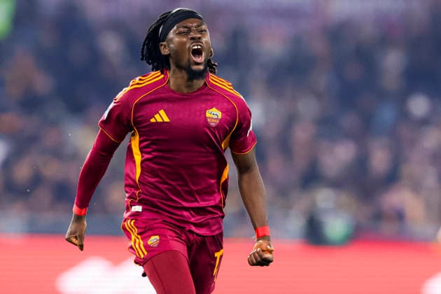 Serie a football match AS Roma vs Genoa Roma™s French midfielder Manu Kone celebrates after scoring a goal of 2-0 during the Serie A football match between AS Roma vs Genoa at the Olimpico Stadium in Rome, Italy on December 29, 2025. _BPH1970_1 Copyright: xAntonioxBalascox