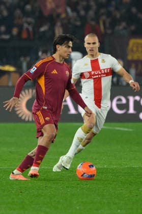 CALCIO - Serie A - AS Roma vs Genoa CFC Romaâ??s Paulo Dybala during the Italian Football Championship League A Enilive 2025 2026 match between AS Roma vs Genoa CFC at the Olimpic Stadium in Rome on 29 December 2025. Rome Italy  Copyright: xIPAxSport ABACAx