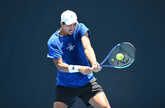 BRISBANE INTERNATIONAL 2026 PREVIEW, Alexei Popyrin of Australia in action during a training session ahead of the Brisbane International 2026 at Pat Rafter Arena in Brisbane, Queensland, Tuesday, December 30, 2025. ( NO ARCHIVING Brisbane Queensland Australia  Copyright: xDarrenxEnglandx 20251230199017519396