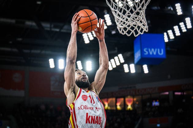 Neu Ulm, Deutschland, 29.12.25: Davion Mintz (Fitness first Wuerzburg Baskets) in Aktion, am Ball, Einzelaktion waehrend des Basketball Bundesliga Spiels zwischen ratiopharm ulm vs Fitness first Wuerzburg Baskets in der ratiopharm Arena am 29. Dezember 2025 in Neu Ulm, Deutschland. (Foto von Harry Langer DeFodi Images) ratiopharm Arena, Germany, 29.12.25: Davion Mintz (Fitness first Wuerzburg Baskets) controls the Ball during the Basketball Bundesliga match between ratiopharm ulm vs Fitness first Wuerzburg Baskets at Neu Ulm on December 29, 2025 in ratiopharm Arena, Germany. (Photo by Harry Langer DeFodi Images) (Photo by Harry Langer DeFodi Images) -