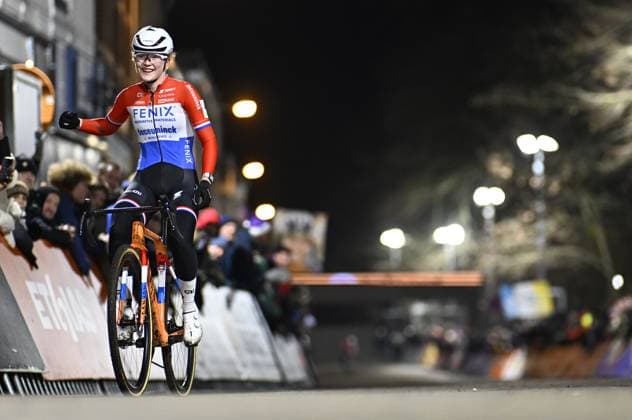 Dutch Puck Pieterse pictured as she crosses the finish line of the women elite race of Diegem Cross cyclocross cycling event, Tuesday 30 December 2025 in Diegem, stage 6 8 in the Superprestige cyclocross cycling competition. JASPERxJACOBS  x152417185x