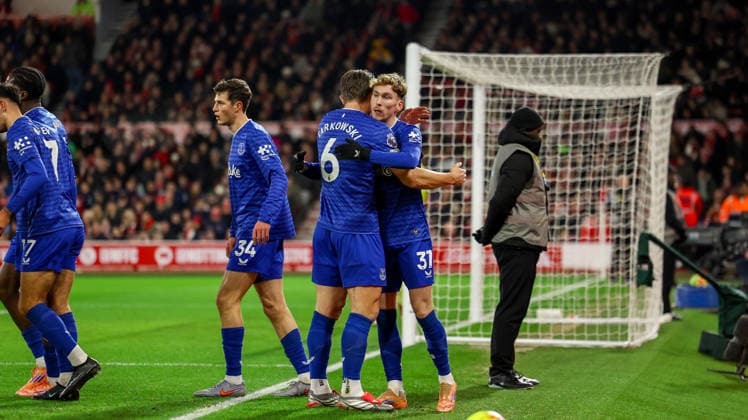 Nottingham Forest v Everton, Premier League GOAL Everton midfielder James Garner (37) scores a goal and celebrates to make the score 0-1 during the Premier League match between Nottingham Forest and Everton at the City Ground, Nottingham, UK on 30 December 2025. Editorial use only DataCo restrictions apply See www.football-dataco.com , Copyright: xSimonxDaviesx PSI-23499-0016