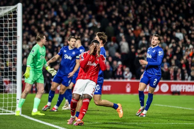 Premier League Nottingham Forest v Everton Callum Hudson-Odoi of Nottingham Forest reacts to putting a shot wide of goal during the Premier League match Nottingham Forest vs Everton at City Ground, Nottingham, United Kingdom, 30th December 2025 (Photo by Alfie Cosgrove News Images) Nottingham City Ground Nottinghamshire United Kingdom Copyright: xAlfiexCosgrove NewsxImagesx