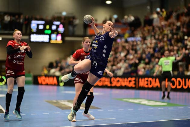 Handball I Frauen I Saison 2025-2026 I 1. HBF I 10. Spieltag I Buxtehuder SV - HSG Bensheim-Auerbach I 30.12.2025 Debüt Tessa Pieperjohanns (3, Buxtehuder Sportverein) Buxtehude Halle Nord Niedersachsen Deutschland Copyright: xLobeca FelixxSchlikisx