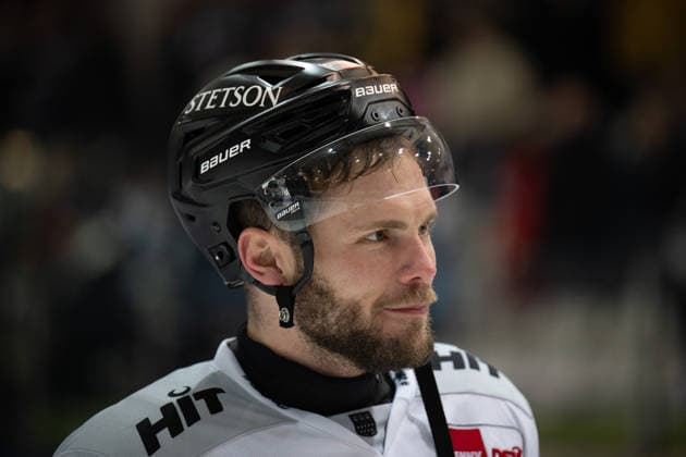 PENNY DEL: Iserlohn Roosters - Kölner Haie; Iserlohn, 30.12.2025 Parker Tuomie (Kölner Haie, Sturm, 62); PENNY DEL: Iserlohn Roosters - Kölner Haie am 30.12.2025 in der Eissporthalle Iserlohn in Iserlohn (Deutschland). *** PENNY DEL Iserlohn Roosters Kölner Haie Iserlohn, 30 12 2025 Parker Tuomie Kölner Haie, Sturm, 62 PENNY DEL Iserlohn Roosters Kölner Haie on 30 12 2025 at the Eissporthalle Iserlohn in Iserlohn Germany Copyright: xBEAUTIFULxSPORTS AndreasxDickx