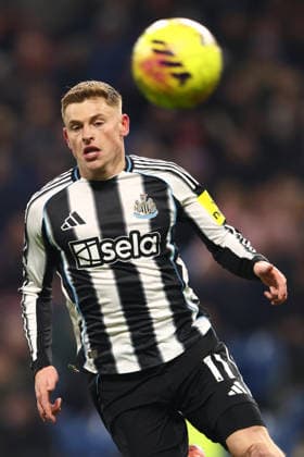 Burnley v Newcastle United, Premier League Harvey Barnes of Newcastle United during the Premier League match between Burnley and Newcastle United at Turf Moor, Burnley, UK on 30 December 2025. Burnley Turf Moor Lancashire UK Editorial use only DataCo restrictions apply See www.football-dataco.com , Copyright: xRyanxBrownex PSI-23485-0145