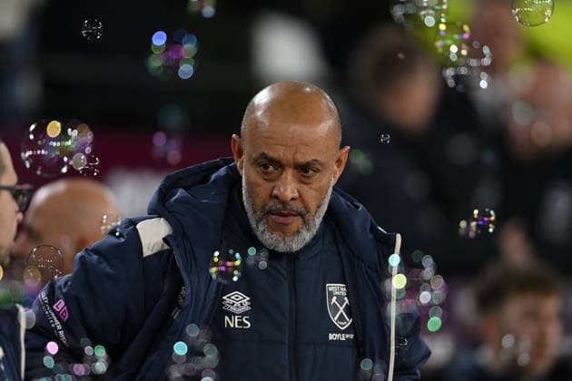 West Ham United v Brighton and Hove Albion, Premier League West Ham United Manager Nuno Espirito Santo during the Premier League match between West Ham United and Brighton and Hove Albion at the London Stadium, London, UK on 30 December 2025. London London Stadium UK Editorial use only DataCo restrictions apply See www.football-dataco.com , Copyright: xPaulxBockingx PSI-23487-0127