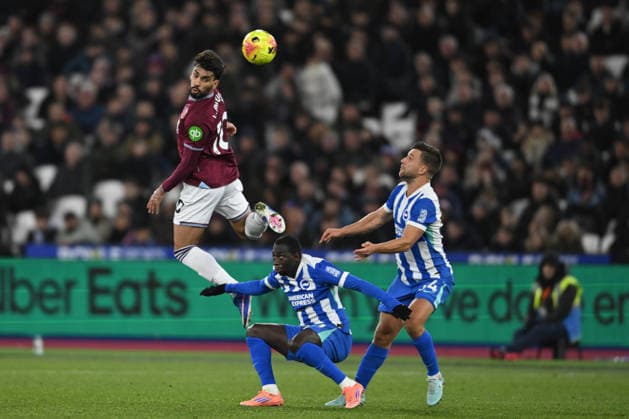 West Ham United v Brighton and Hove Albion, Premier League West Ham United midfielder Lucas Paqueta (10) during the Premier League match between West Ham United and Brighton and Hove Albion at the London Stadium, London, UK on 30 December 2025. London London Stadium UK Editorial use only DataCo restrictions apply See www.football-dataco.com , Copyright: xPaulxBockingx PSI-23487-0192