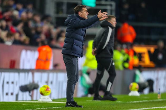 Burnley v Newcastle United, Premier League Scott Parker Manager Of Burnley during the Burnley v Newcastle United Premier League match at Turf Moor, Burnley, England on 30 December 2025 Credit: Lee Keuneke Every Second Media Editorial use only. All images are copyright Every Second Media Limited. No images may be reproduced without prior permission. All rights reserved. Premier League and Football League images are subject to licensing agreements with Football DataCo Limited. see https: www.football-dataco.com Copyright: xIMAGO EveryxSecondxMediax ESM-1730-0154 LeexKeunekex xEveryxSecondxMediax