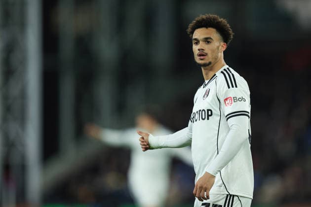 Crystal Palace v Fulham, Premier League Fulham defender Antonee Robinson (33) during the Premier League match between Crystal Palace and Fulham at Selhurst Park, London, UK on 1 January 2026. London Selhurst Park Greater London UK Editorial use only DataCo restrictions apply See www.football-dataco.com , Copyright: xSimonxRoex PSI-23503-0076