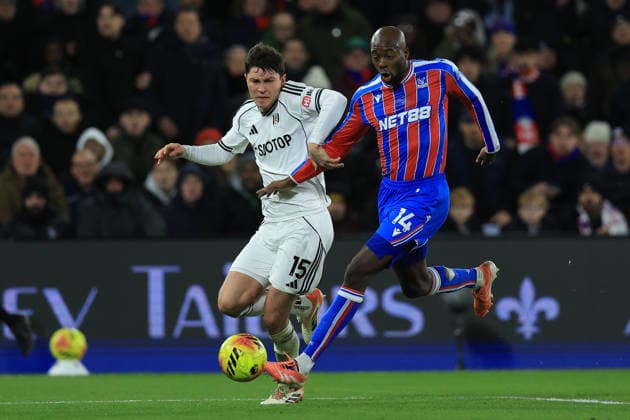 Crystal Palace v Fulham, Premier League Crystal Palace forward Jean-Phillipe Mateta (14) controls the ball during the Premier League match between Crystal Palace and Fulham at Selhurst Park, London, UK on 1 January 2026. London Selhurst Park Greater London UK Editorial use only DataCo restrictions apply See www.football-dataco.com , Copyright: xSimonxRoex PSI-23503-0090