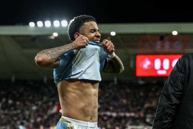 Premier League Sunderland v Manchester City Savio of Manchester City injured during the Premier League match Sunderland vs Manchester City at Stadium Of Light, Sunderland, United Kingdom, 1st January 2026 (Photo by Alfie Cosgrove News Images) Sunderland Stadium Of Light Tyne and Wear United Kingdom Copyright: xAlfiexCosgrove NewsxImagesx