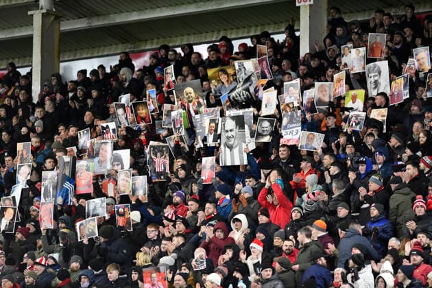 Sunderland v Manchester City, Premier League Sunderland fans show tribute to those who died in 2025 during the Sunderland v Manchester City Premier League match at the Stadium of Light, Sunderland, England on 1 January 2026 Credit: Connor McMain Every Second Media Editorial use only. All images are copyright Every Second Media Limited. No images may be reproduced without prior permission. All rights reserved. Premier League and Football League images are subject to licensing agreements with Football DataCo Limited. see https: www.football-dataco.com Copyright: xIMAGO EveryxSecondxMediax ESM-1729-0070 ConnorxMcMainx xEveryxSecondxMediax