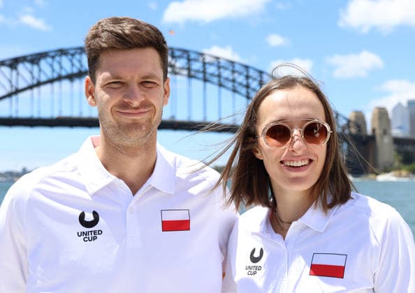 January 2, 2026, Sydney, New South Wales, Australia: Polish tennis players IGA SWIATEK and HUBERT HURKACZ during photo session on the boat in Sydney Harbour Bridge before tennis tournament United Cup, Sydney, Australia. Sydney Australia - ZUMAc278 20260102_zsp_c278_021 Copyright: xMarcinxCholewinskix