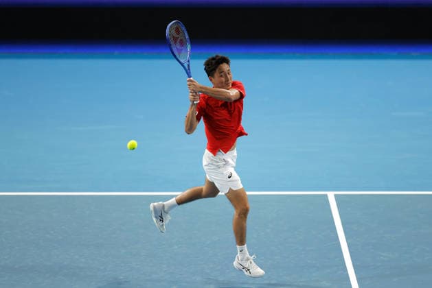 TENNIS UNITED CUP PERTH, Shintaro Mochizuki of Japan in action against Stefanos Tsitsipas of Greece during the United Cup day one match between Greece and Japan at RAC Arena in Perth, Friday, January 2, 2026. ( NO ARCHIVING, EDITORIAL USE ONLY PERTH WESTERN AUSTRALIA AUSTRALIA  Copyright: xRICHARDxWAINWRIGHTx 20260103187818894422