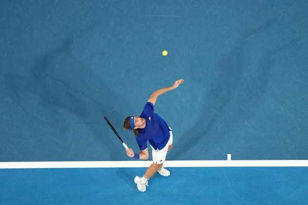 TENNIS UNITED CUP PERTH, Stefanos Tsitsipas of Greece in action against Shintaro Mochizuki of Japan during the United Cup day one match between Greece and Japan at RAC Arena in Perth, Friday, January 2, 2026. ( NO ARCHIVING, EDITORIAL USE ONLY PERTH WESTERN AUSTRALIA AUSTRALIA  Copyright: xRICHARDxWAINWRIGHTx 20260103160335164608