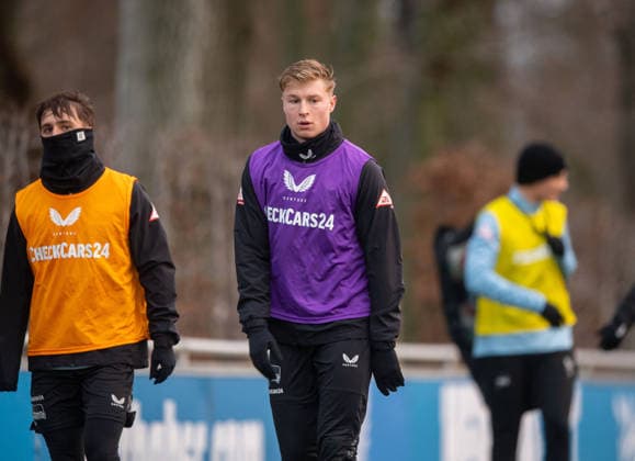 Fußball, Herren, Saison 2025 2026, 2. Bundesliga, Hertha BSC, Training, Julian Eitschberger (Hertha BSC), 02.01. 2026,