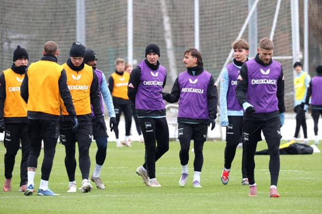 DEU, DFL, 2. FBL Hertha BSC, Training, 02.01.2026, Sportforum, Berlin, DEU, DFL, 2. FBL Hertha BSC, Training, im Bild Hertha-Spielerkreis DFL - regulations prohibit any use of Photographs as image sequences and or quasi-video *** DEU, DFL, 2 FBL Hertha BSC, Training, 02 01 2026, Sportforum, Berlin, DEU, DFL, 2 FBL Hertha BSC, Training, im Bild Hertha Spielerkreis DFL regulations prohibit any use of Photographs as image sequences and or quasi video nordphotoxGmbHx xEngler nph00076