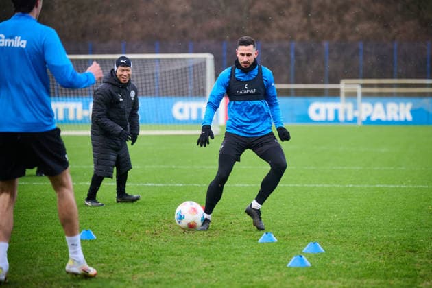 02.01.2026, Fußball, Herren, 2.BL, Saison 2025 2026, Training Holstein Kiel Steven Skrzybski Kiel, Projensdorf Projensdorf, Trainigsplatz Schleswig-Holstein Deutschland