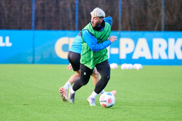 02.01.2026, Fußball, Herren, 2.BL, Saison 2025 2026, Training Holstein Kiel Neuzugang Umut Tohumcu Kiel, Projensdorf Projensdorf, Trainigsplatz Schleswig-Holstein Deutschland