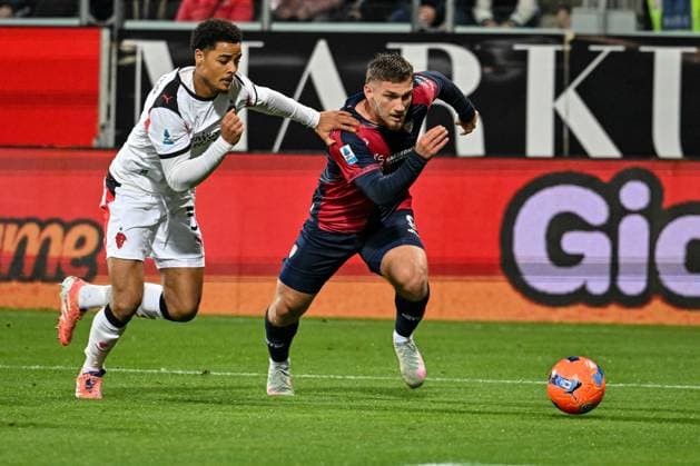 Semih Kilicsoy of Cagliari Calcio during Cagliari Calcio vs AC Milan, Italian soccer Serie A match in Cagliari, Italy, January 02 2026  Copyright: xLuigixCanu IPAxSportx xipa-agency.netx xx IPA_69629619 IPA_Agency_IPA69629619