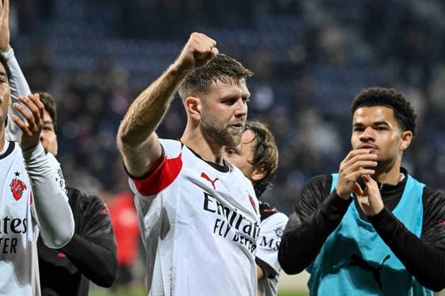 Niclas Fullkrug of AC Milan Esultanza, Joy, Celebration Postgame, during Cagliari Calcio vs AC Milan, Italian soccer Serie A match in Cagliari, Italy, January 02 2026  Copyright: xLuigixCanu IPAxSportx xipa-agency.netx xx IPA_69631231 IPA_Agency_IPA69631231