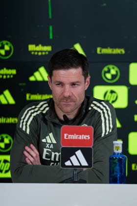 January 3, 2026, Valdebebas, Madrid, Spain: Xabi Alonso, head coach of Real Madrid, attends his press conference, PK, Pressekonferenz during the training day of Real Madrid ahead the Spanish League, LaLiga EA Sports, football match against Real Betis Balompie at Ciudad Deportiva Real Madrid on January 03, 2026, in Valdebebas, Madrid, Spain. Valdebebas Spain - ZUMAa181 20260103_zaa_a181_037 Copyright: xDennisxAgyemanx